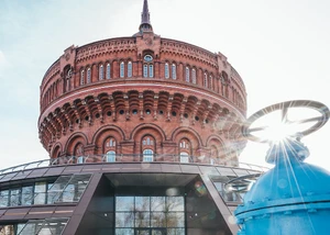 Der Kieler Wasserturm Ravensberg mit seiner eindrucksvollen Silhouette