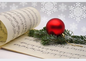 Bild von Frauke Riether auf Pixabay