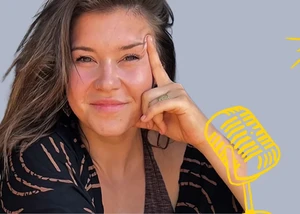 Eine Frau, die sich einen Finger an die Schläfe hält, auf einem Tourplakat