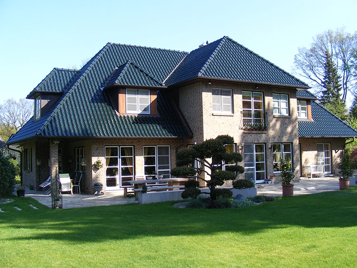 Galerie-Bild 1: Dachdeckerei Clausen GmbH aus Jevenstedt von Dachdeckerei Clausen GmbH 
