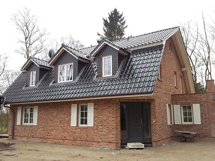 Galerie-Bild 3: Dachdeckerei Clausen GmbH aus Jevenstedt von Dachdeckerei Clausen GmbH 