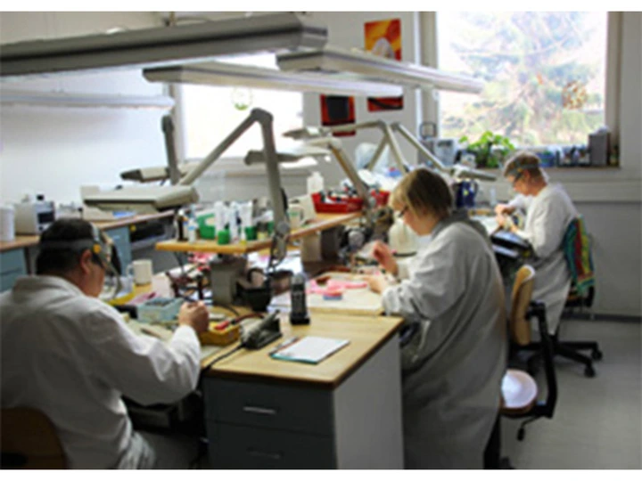 Galerie-Bild 3: Jasper Dental-Labor GmbH aus B&uuml;delsdorf von Jasper Dental-Labor GmbH 