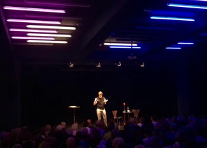 Saša Stanišić erzählt im Kieler Kulturforum Saša Stanišić erzählt im Kieler Kulturforum, © kiel-magazin.de