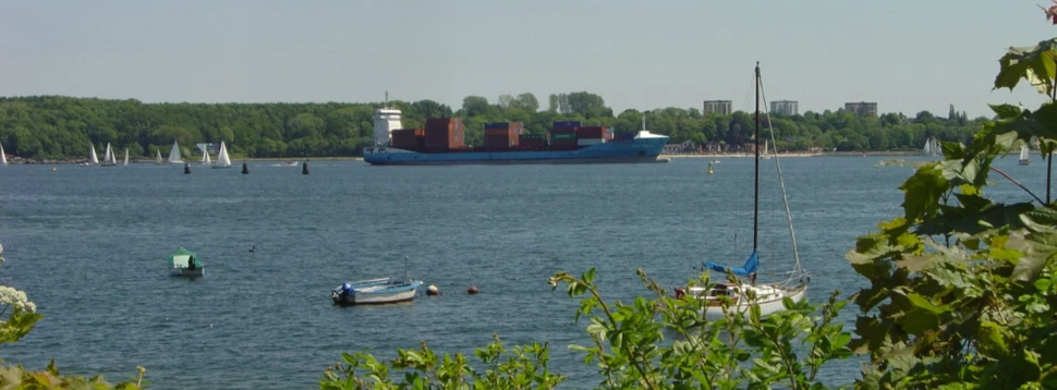 Blick auf die Kieler Förde, © Ingrid Nickel / pixelio.de