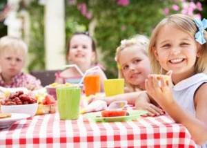 Moderne Tischwäsche, © jubelis