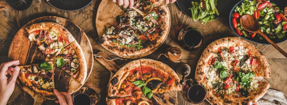 Pizza-Auswahl, © Foxy forest manufacture / iStock