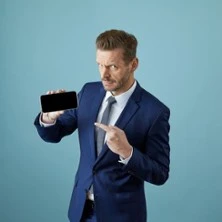 Florian Schroeder - Schluss jetzt! - Der satirische Jahresrückblick Florian Schroeder - Schluss jetzt! - Der satirische Jahresrückblick