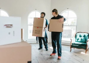 Umzugsunternehmen Helfer, © pexels / rodnae productions