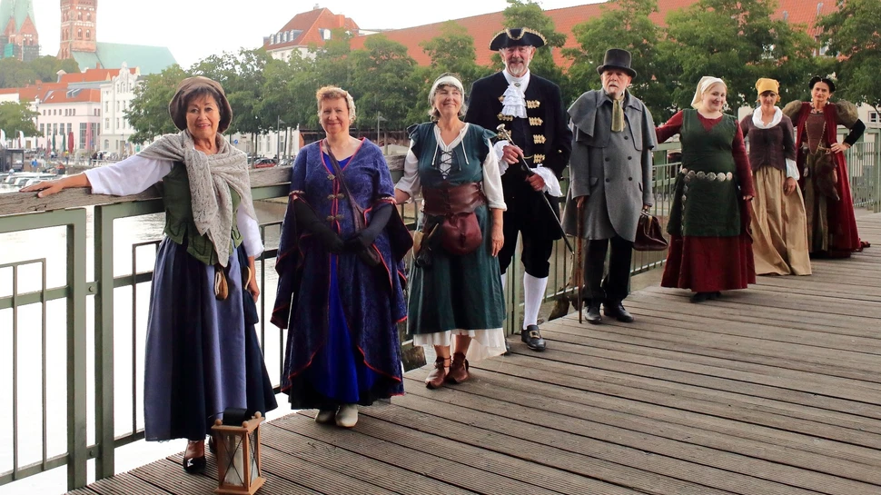 Historische Zeitreise - Kostümführung am Abend Historische Zeitreise - Kostümführung am Abend