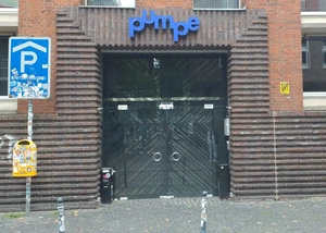 Eingang des Kulturzentrums "Die Pumpe" in Kiel