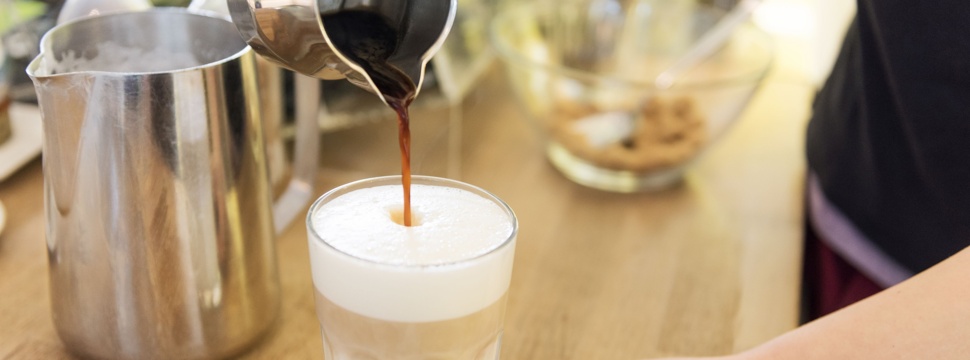Kaffeespezialitäten Bio-Milch von Dehlwes, © Timo Wilke/Studentenwerk SH